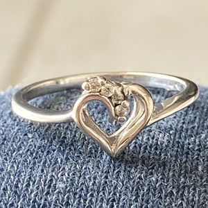 Heart ring